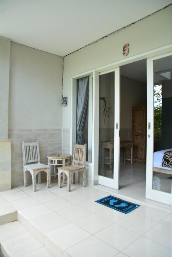 Asung Guesthouse Canggu Exterior foto