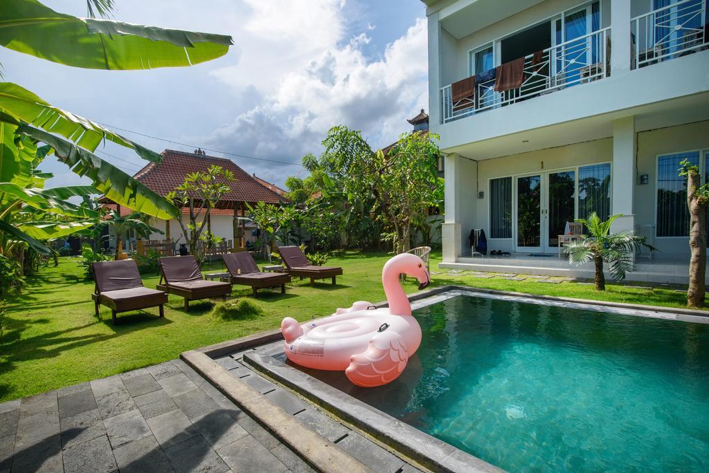 Asung Guesthouse Canggu Exterior foto