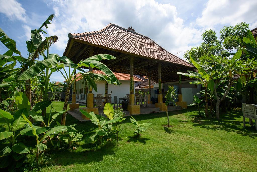 Asung Guesthouse Canggu Exterior foto