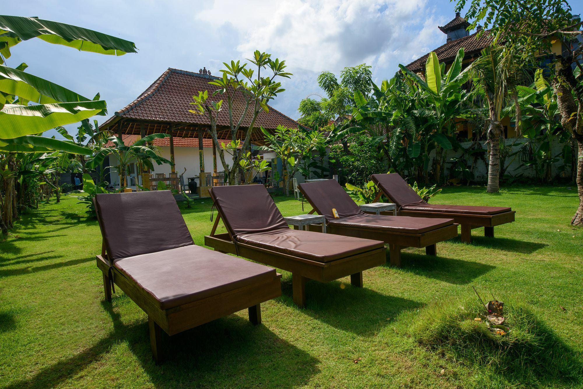 Asung Guesthouse Canggu Exterior foto