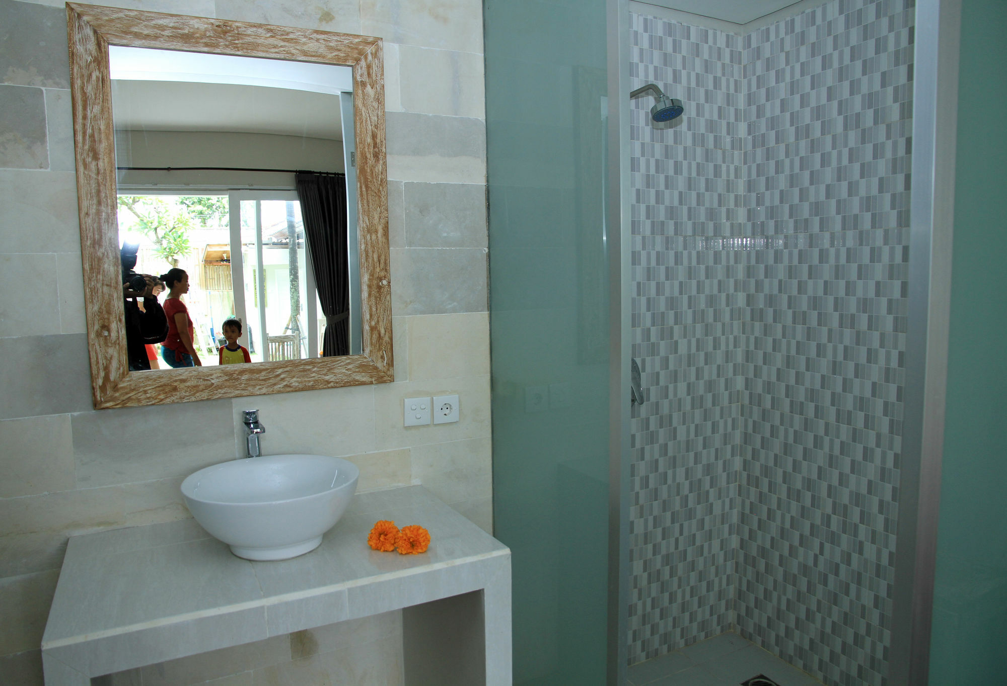 Asung Guesthouse Canggu Exterior foto