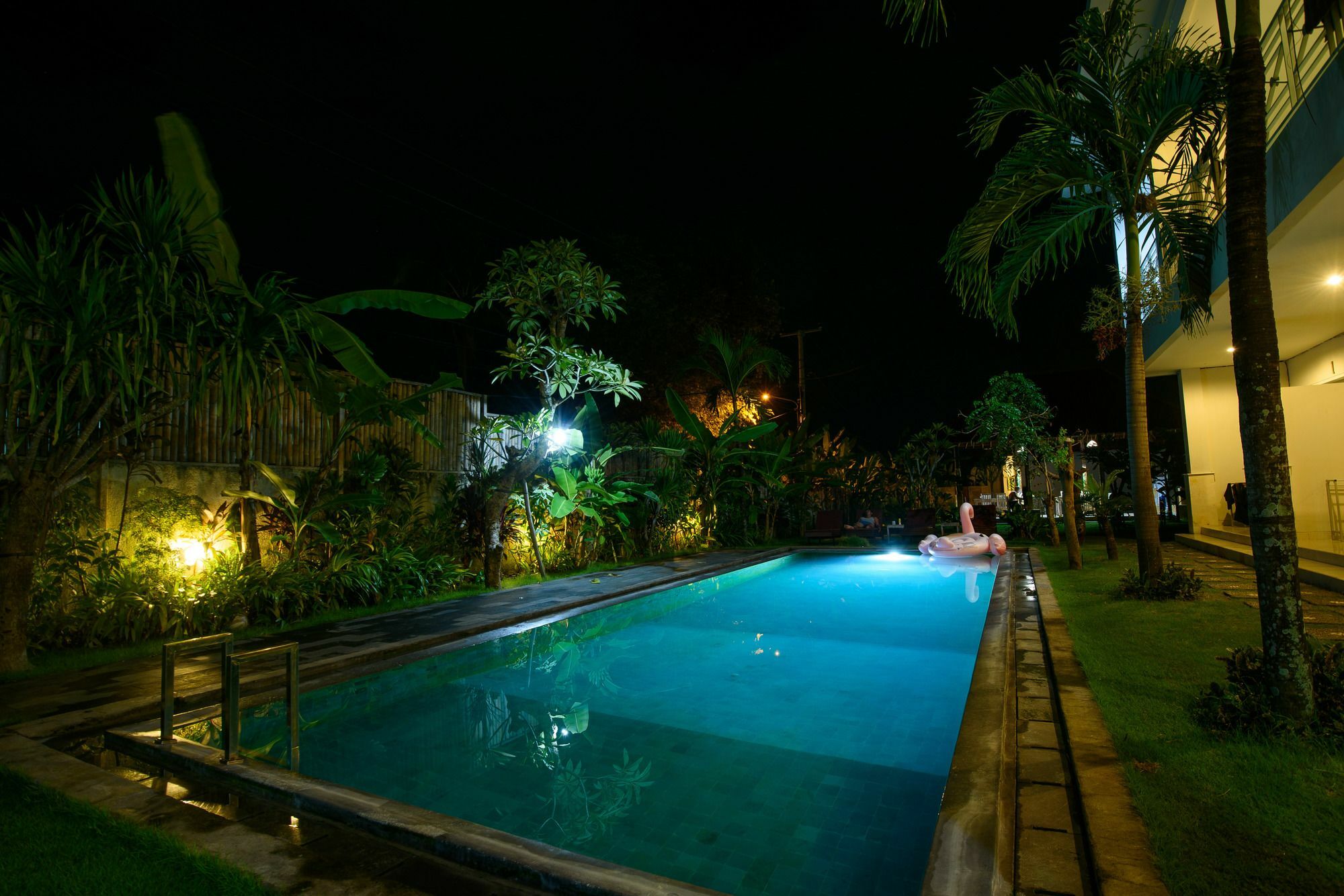 Asung Guesthouse Canggu Exterior foto